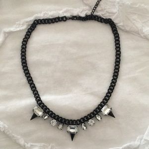Black metal rhinestone necklace